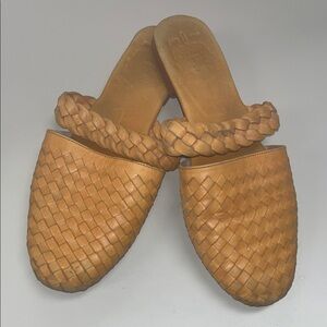 Braided Tan Leather Sandals